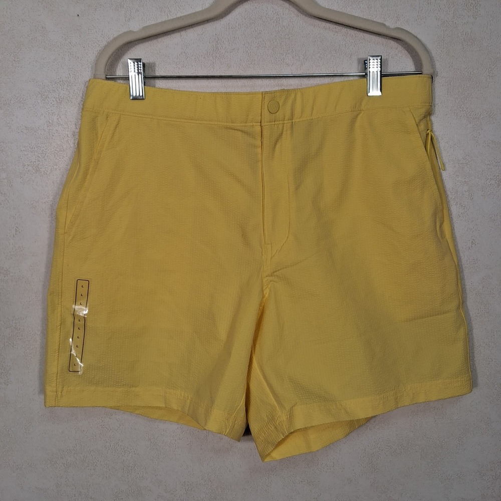 VRST Resort Short Mens Large Yellow Seersucker 6 Inch Inseam Relaxed Fit NWT
